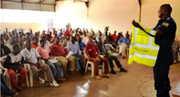 Abaturage ngo bakwiye kumva ko bakwiye kugira uruhare mu kubungabunga umutekano.