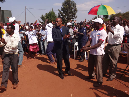 Umuyobozi w'Akarere ka Kirehe mu gitaramo.