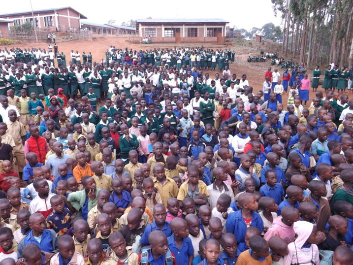 Urubyiruko rukiri ruto rurasabwa gukura ruzi akamaro ko kwiga amashuri y'ubumenyingiro n'imyuga.