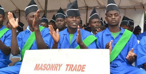 Urubyiruko rurangije amasomo y'ububatsi Iwawa.