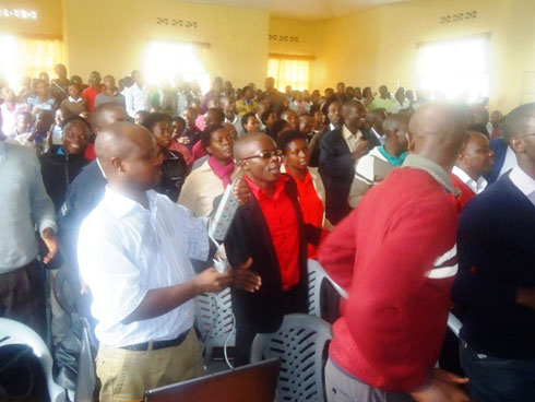 Urubyiruko rw'i Nyamasheke rwari rwitabiriye Gahunda ya "Ndi Umunyarwanda".