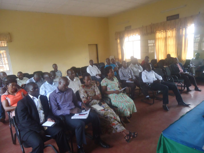 Urubyiruko rwa FPR ngo bagiye kwihangira imirimo nyuma y'amahugurwa.