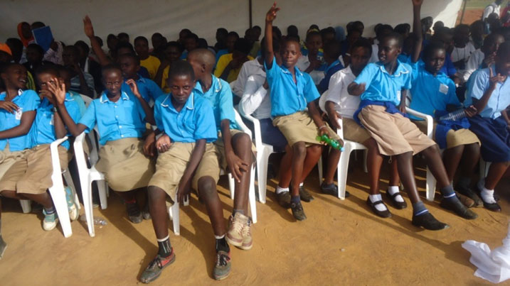 Ngo abakobwa bakiri bato nibo bafite ibyago byinshi byo kwibasirwa na fistule, ariko ubwirizi ni ubwa bose.