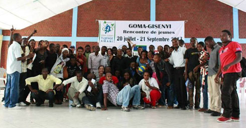 Urubyiruko rwo mu mujyi wa Goma na Gisenyi rwitabiriye ibikorwa byo kwimakaza amahoro.