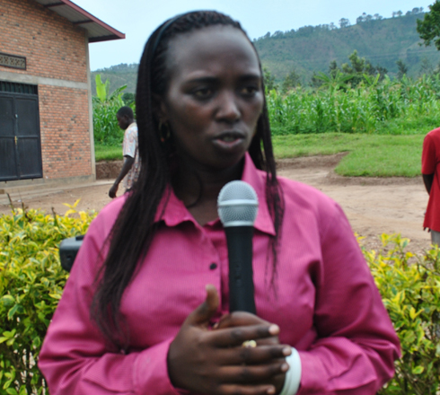 Urujeni Consolee Umuyobozi w