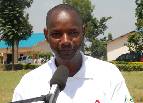Umuyobozi wa Rwamagana yahamagariye Intore kwitandukanya n