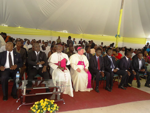 Uyu muhango witabiriwe n'abanyacyubahiro batandukanye.