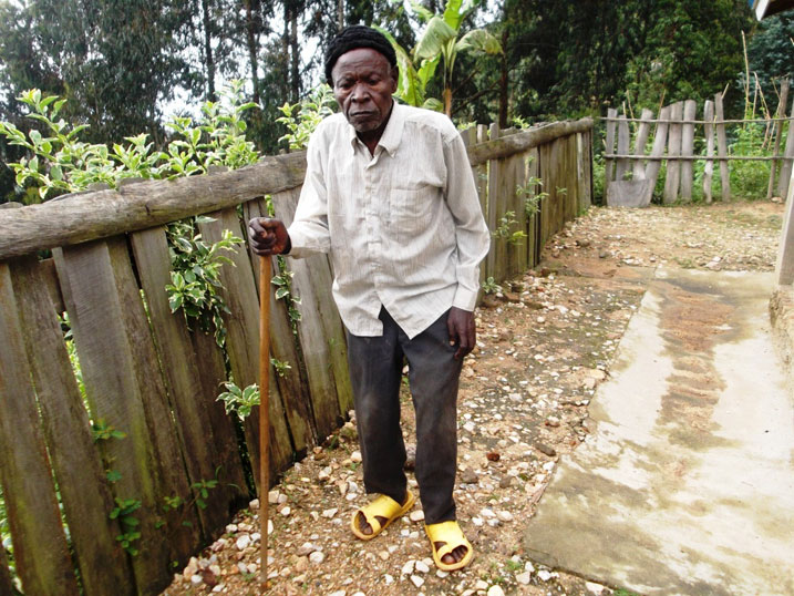 Uyu musaza ubuyobozi bwamwemereye ko akwiye guhabwa agaciro no kubaho neza nk