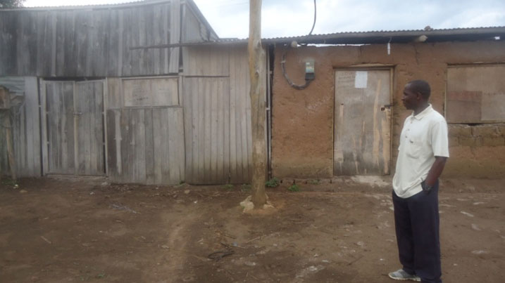 Inshyo zafunze imiryango kubera zakatiwe umuriro.