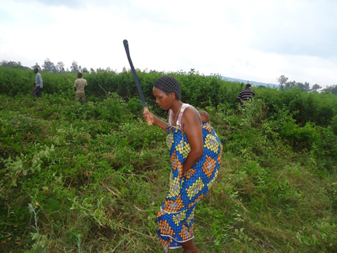 Abaturage nabo bari baje kwifatanya n