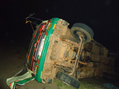 Yakoze impanuka irenga umuhanda hakomereka umwe.