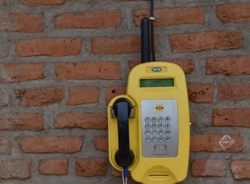 Iyo niyo Telephone yagenewe abanyeshuri n'abandi baciriritse.