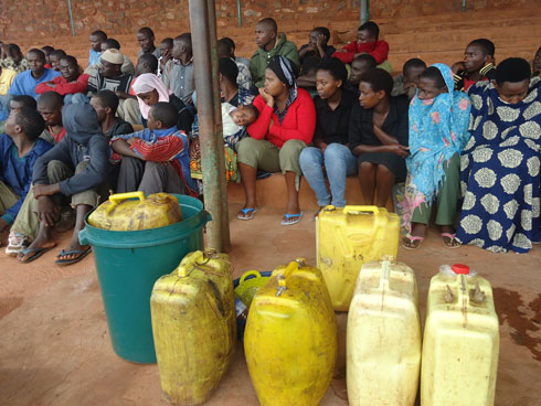 Zimwe mu nzererezi zifatirwa mu mukwabu zifatanwa n