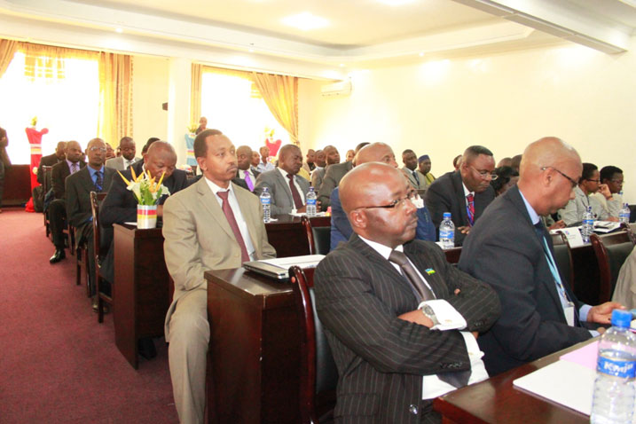 Zimwe mu mpugucye z'ibihugu zigiye hamwe imikorere ya CEPGL.