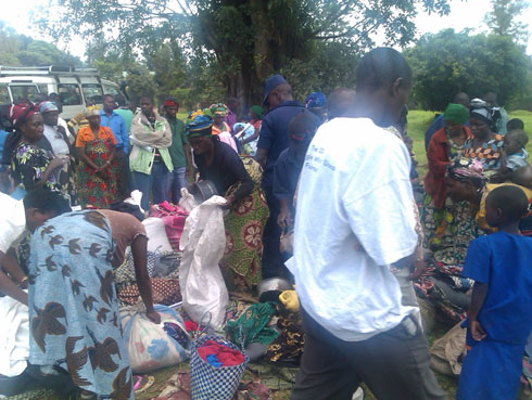 Zimwe mu mpunzi zigeze aho zakirirwa mu karere ka Rubavu.