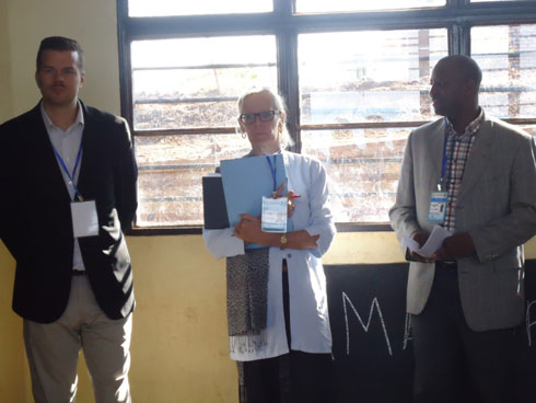 Zimwe mu ndorerezi zarebaga uko amatora akorwa.