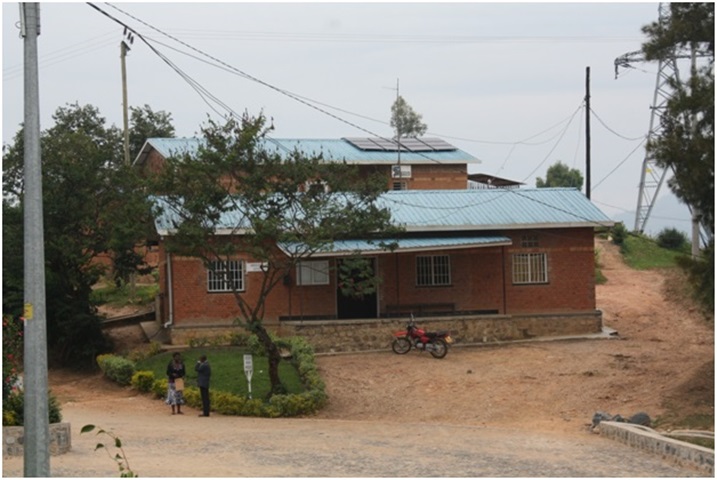 Zimwe mu nzu ziyambazwa nk'ibiro by'abakozi.