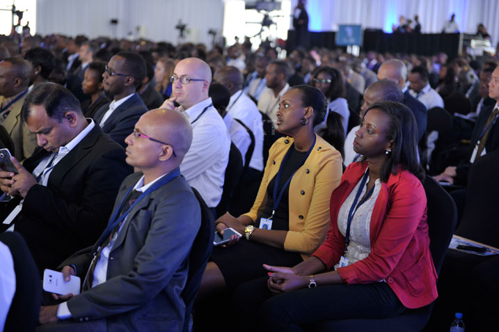 Yitabiriwe n'abavuye imihanda yose ku isi.