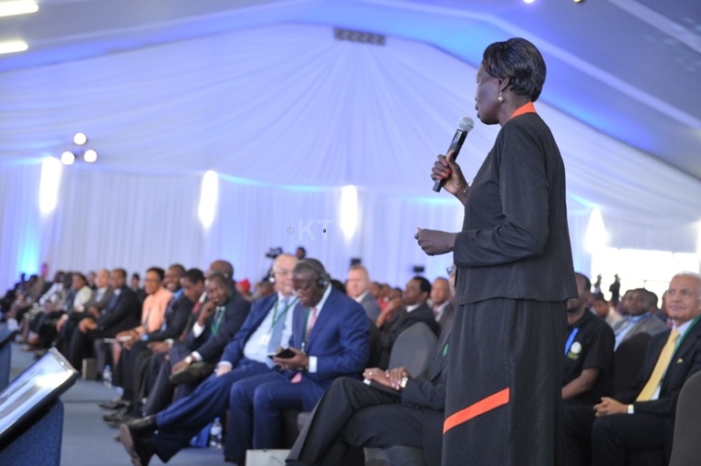 Habayeho n'umwanya wo kubaza ibibazo nyuma ya buri biganiro byatangwaga.