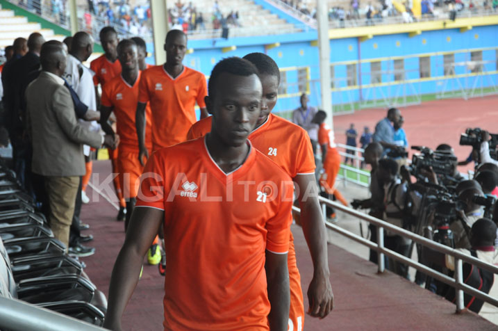 Isonga n'ubwo yamze gusubira mu cyiciro cya kabiri nayo yarashimwe