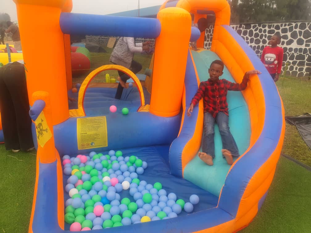 Abana babonye aho kwadagadurira