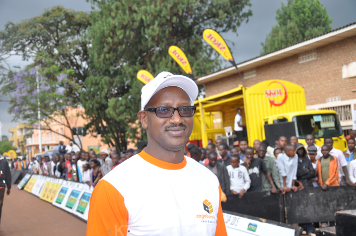 Uwari uhagarariye Cogebanque i Huye,avuga ko bari kwagura amashami mu Rwanda