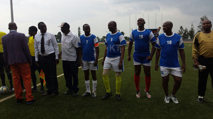 Ikipe y'abayobozi b'amajyepfo yari iyobowe na Guverineri Munyantwari Alphonse