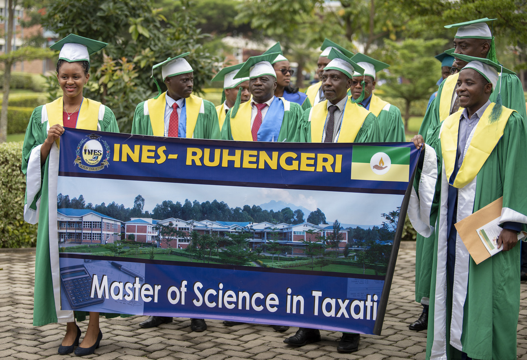 22 barangije icyiciro cya gatatu mu byerekeranye n'imisoro(Science in Taxation)