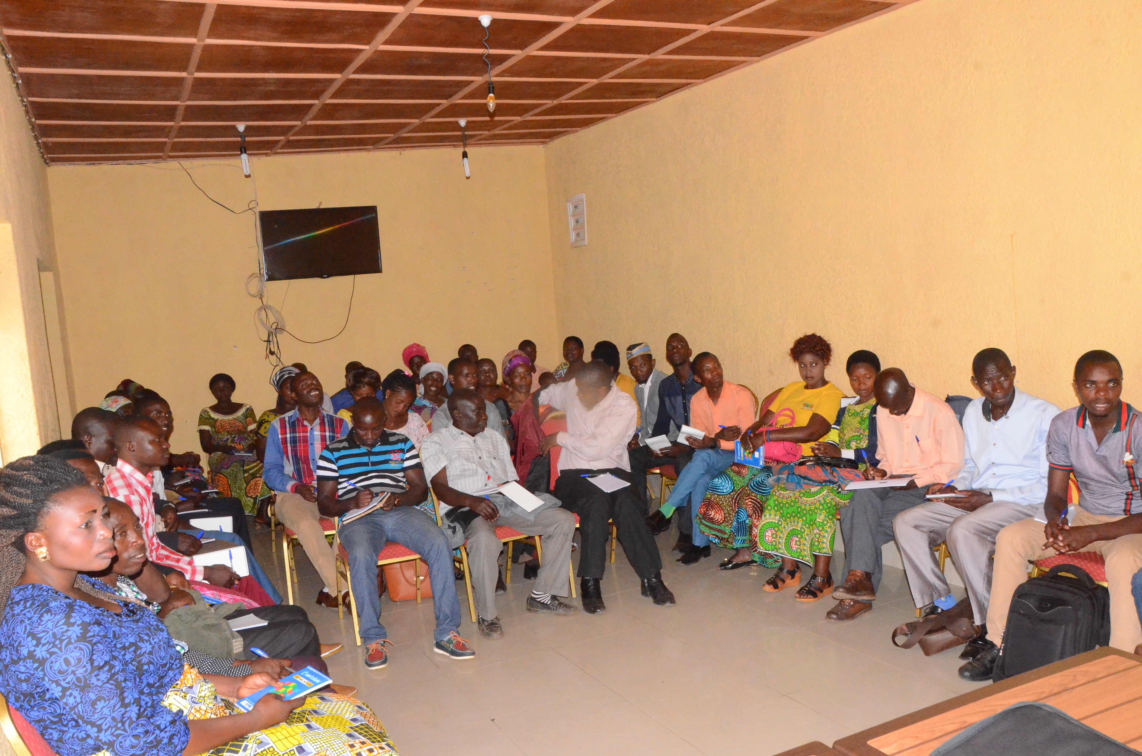 Abanyarwanda n'Abakongomani bavuga ko bishimiye ko bongeye guhahirana