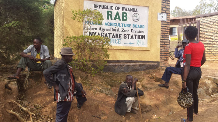 Ababyukiye imbere ya RAB