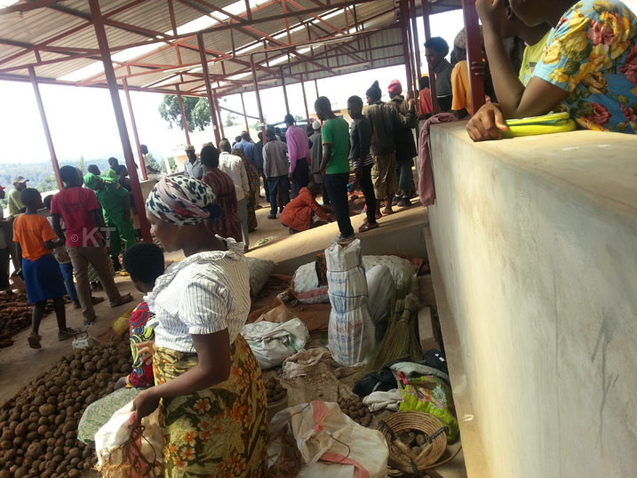 Abacururizaga hanze banyagirwaga