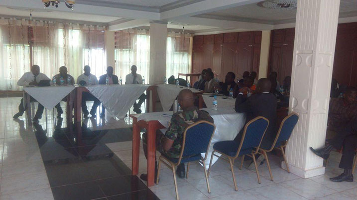 Abacuruzi bagaragaje imbogamizi bahura nazo mu bucuruzi bakorana na RDC.