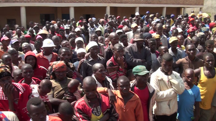 Abacuruzi n'abaturage bo mu murenge wa Cyahinda bishimiye ko bagiye kubona isoko rihagije.