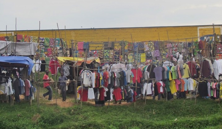 Abacuruzi benshi bahitamo gucururiza hanze y