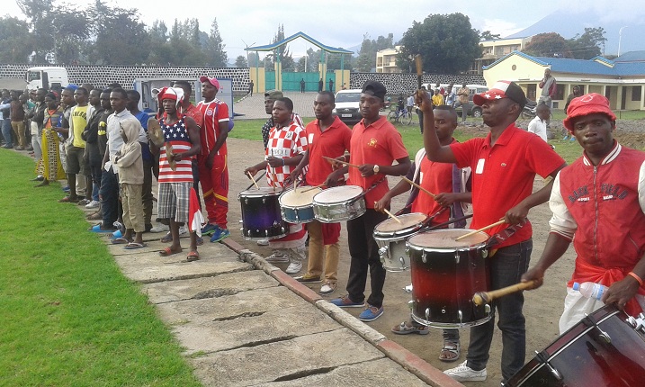 Abafana ba Etincelles bari benshi