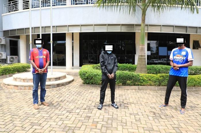 Barakekwaho gukora kashe na perimi z