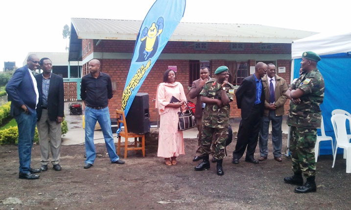 Abaganga bo mu bitaro bya gisirikare bya Kanombe n