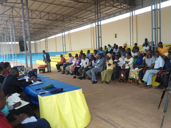 Abagaragaje ibibazo byabo by