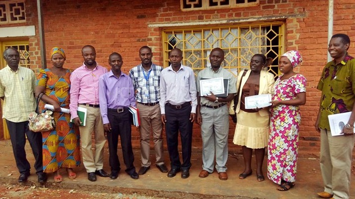 Abagize inama y'ubutegetsi ya SACCO ya Runda.