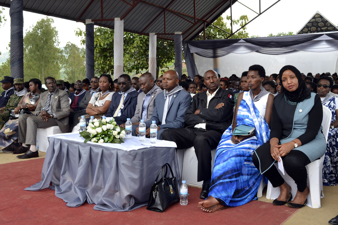 Abagize Inteko ishinga Amategeko bari baje kwifatanya n'Abarokotse kwibuka