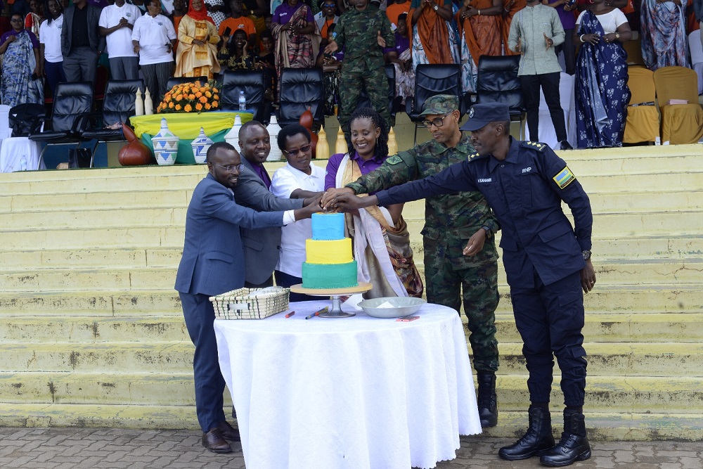 Bakase umutsima wo kwizihiza imyaka 30 ishize bahawe agaciro