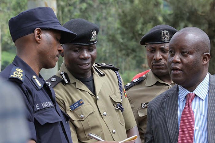 Abahagarariye Polisi mu bihugu byombi na bo bagiranye ibiganiro