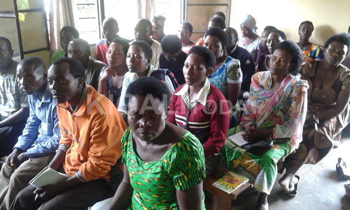 Abahagarariye amatsinda basabwe gukora bunguka.