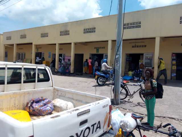 Abahahisha imodoka na bo bari benshi