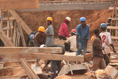 Abahakora nabo babashije kwiteza imbere.