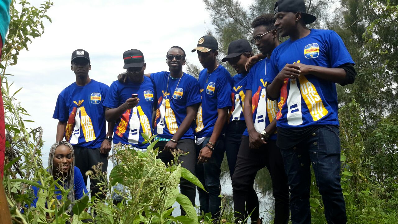 Aba bahanzi bari muri PGGSS 2017 banditse basezera muri iryo rushanwa. Aha bari bari i Rubavu mu muganda usoza ukwezi kwa Werurwe 2017