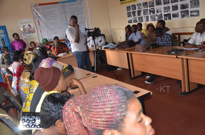 Indaya ziganira n'abanyamakuru