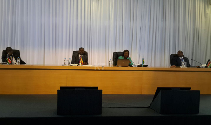 Abakozi b'inzego za Leta mu bihugu bigize Umuhora wa Ruguru bashinzwe guteza imbere imishinga y'ibikorwa remezo na serivisi muri uwo muhora,