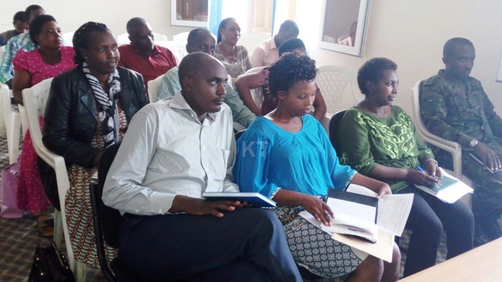 Abakozi b'Akarere ka Rubavu bagaragaje imbogamizi zikwiriye gukorwaho ubuvugizi.