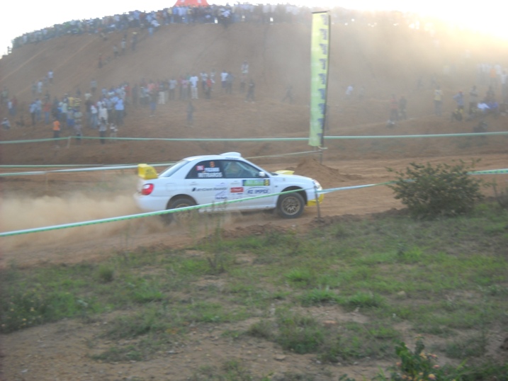 Abakunzi b'umukino w'amamodoka bari kugenda biyongera.